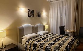 Glamour Center Of Rome B&B